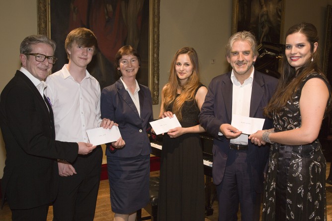 20815 003 668x445 Flax Trust Music Bursaries at Camerata   Ireland Clandeboye Festival